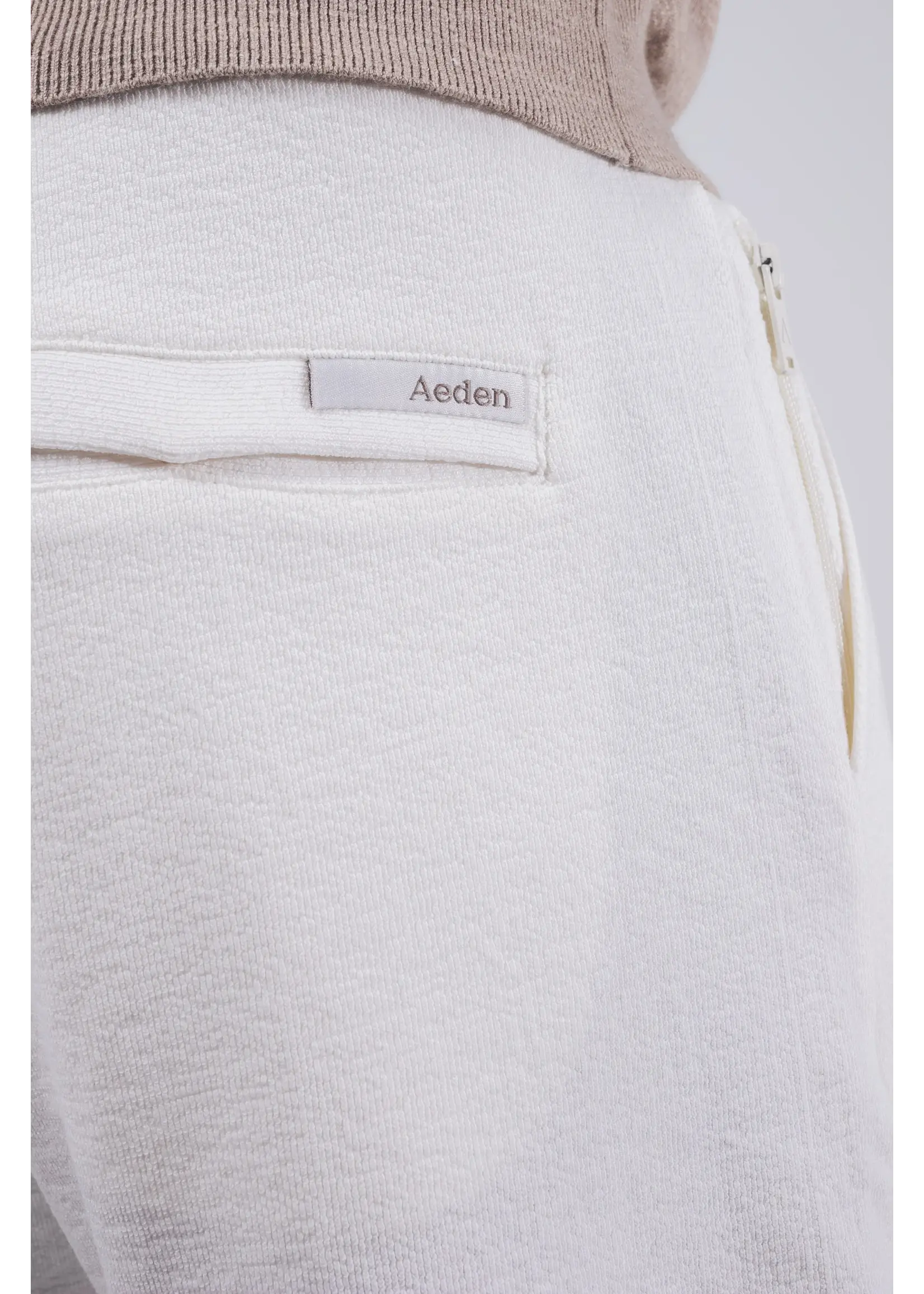 AEDEN JIMMY SHORTS OFF WHITE