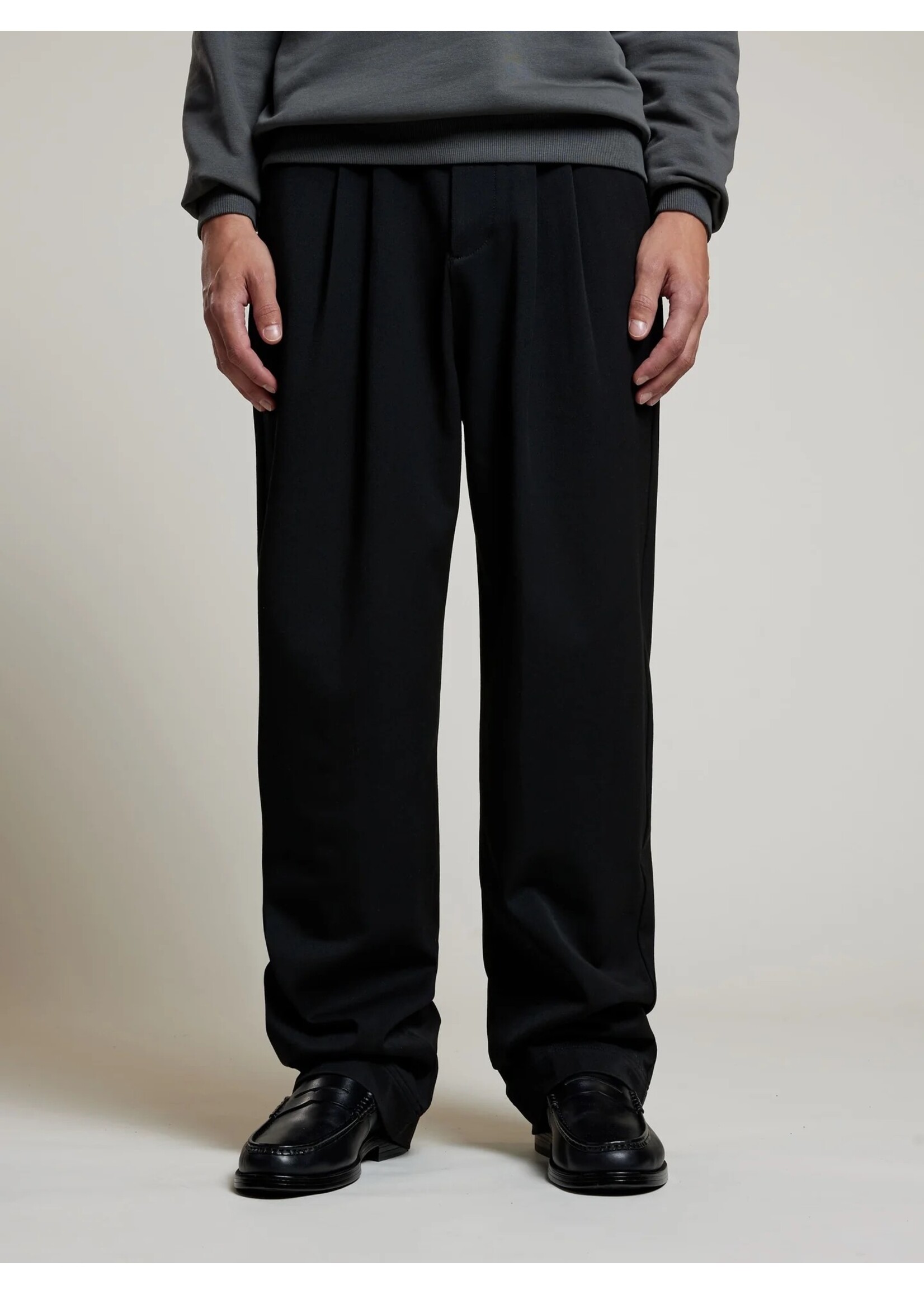 AEDEN WAERON PANT | BLACK