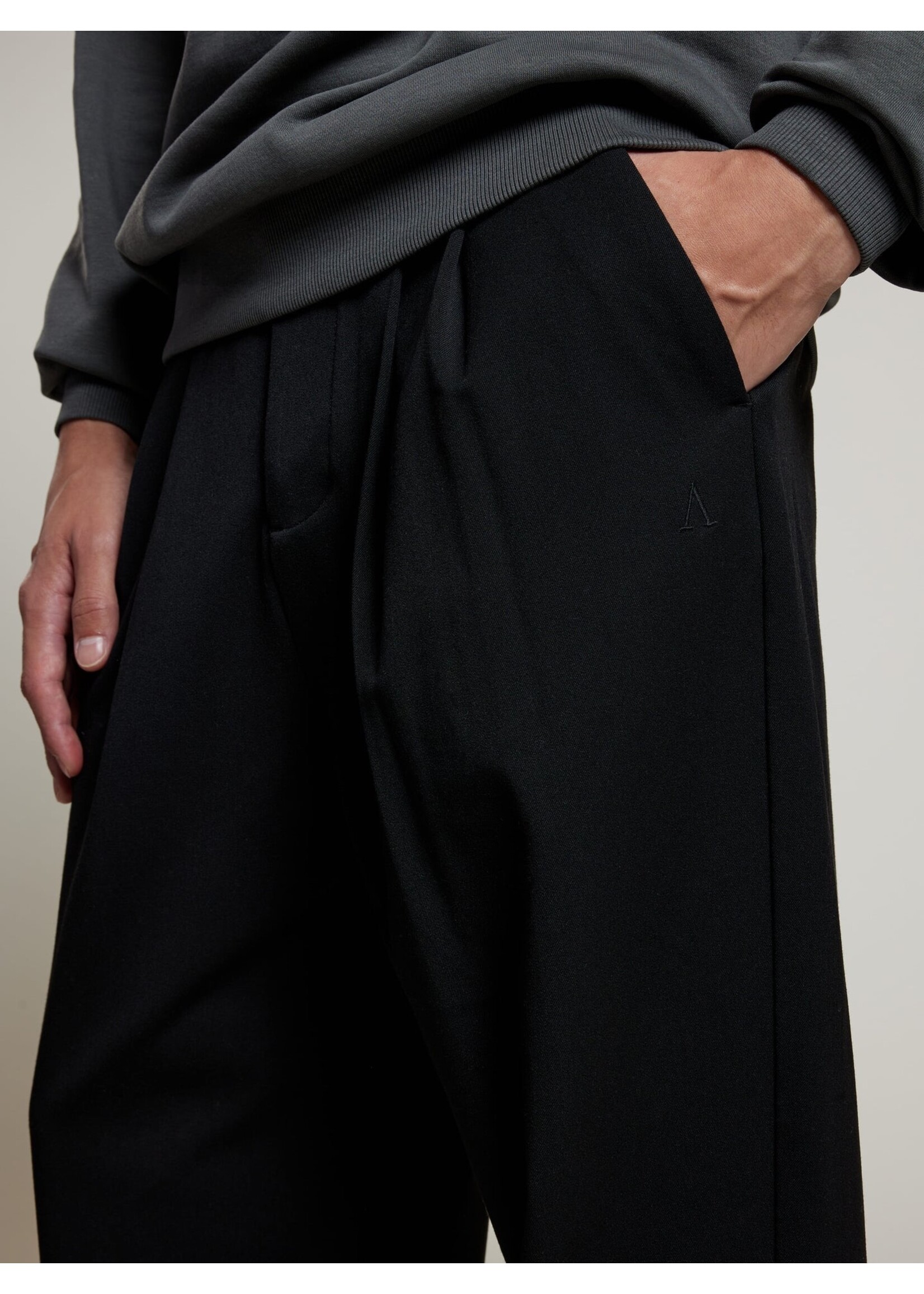 AEDEN WAERON PANT | BLACK