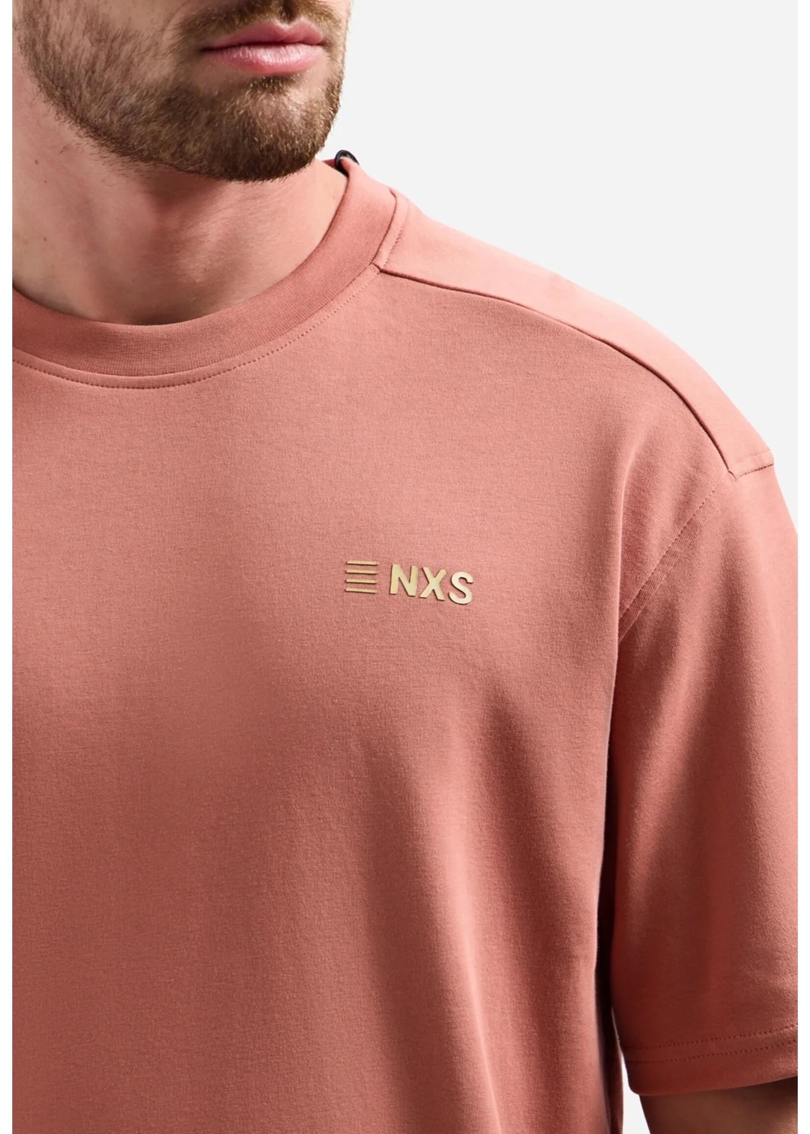 NO EXCESS  T-shirt met ronde hals, korte mouwen en print op de rug | Coral