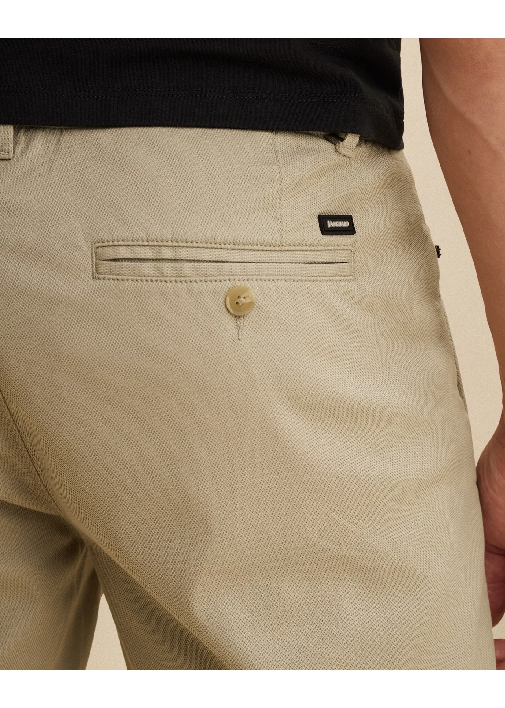 VANGUARD  V65 REGULAR FIT SHORTS - BEIGE