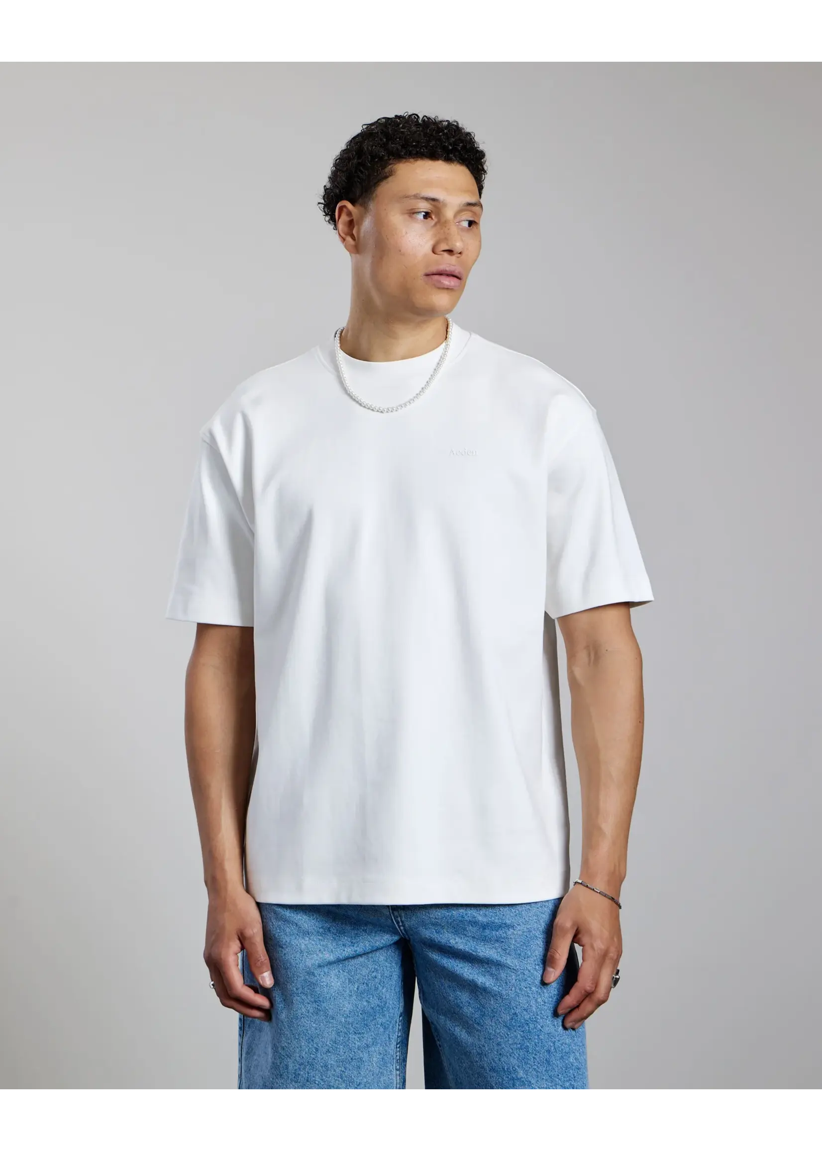 AEDEN TROPHY TEE