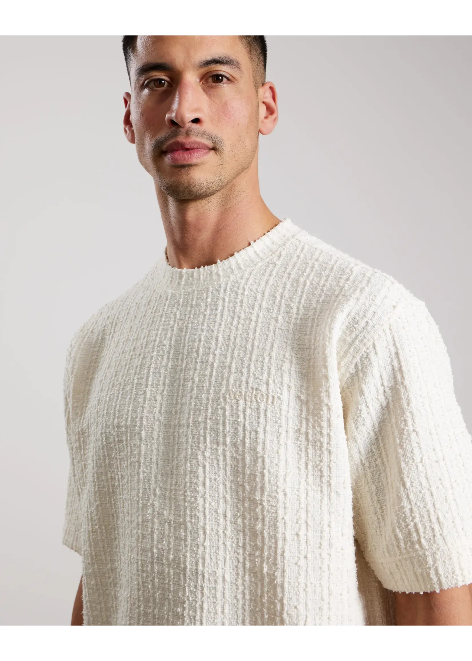 AEDEN MUCO TEE