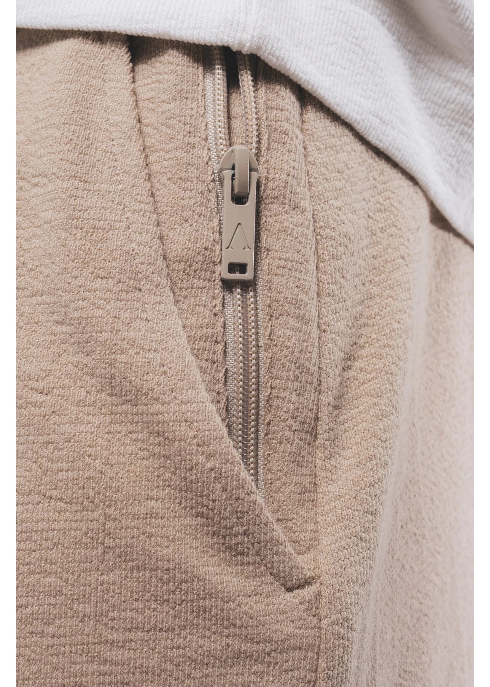 AEDEN JIMMY SHORTS | SAND