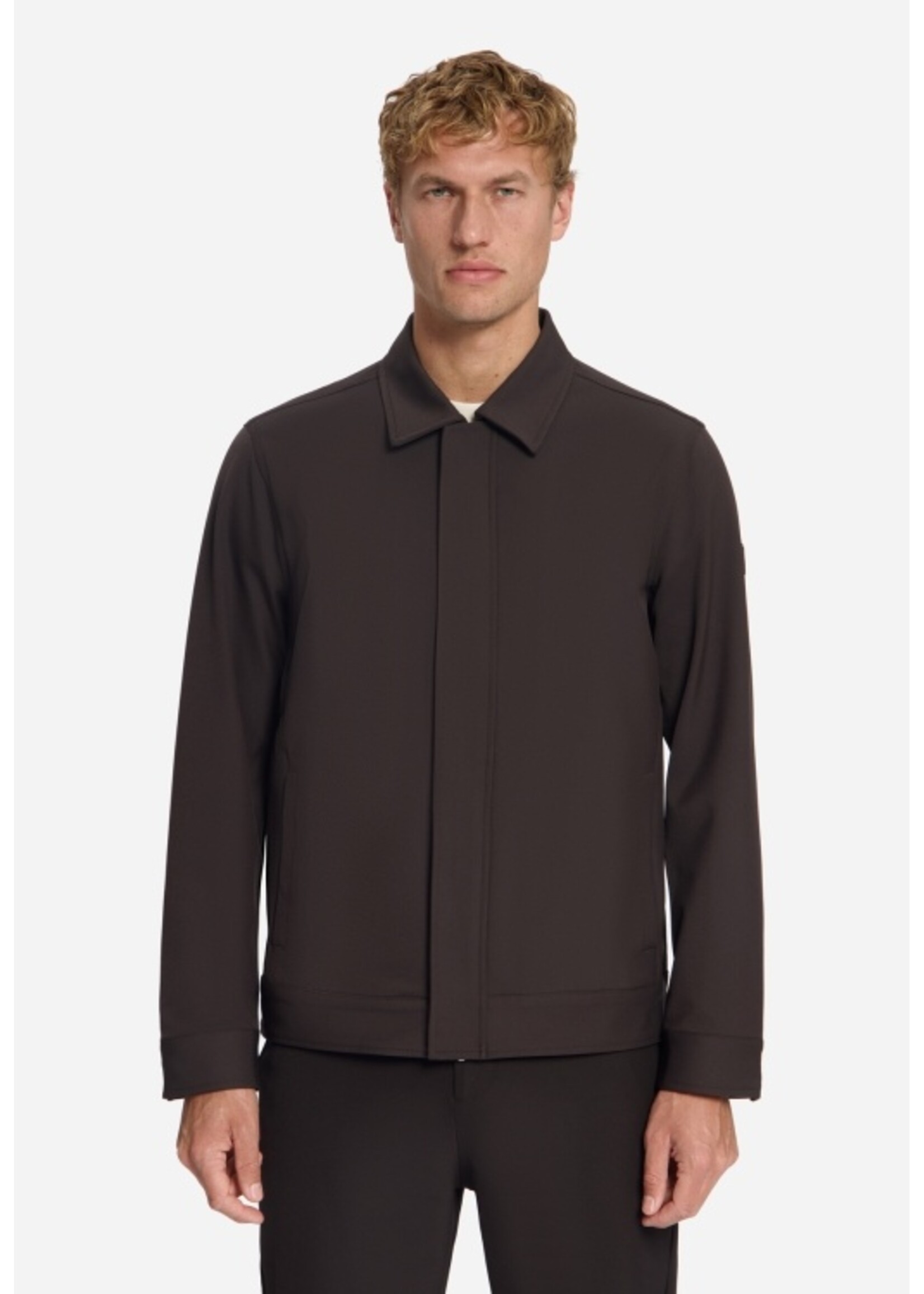 NO EXCESS  TRAVEL JACKET