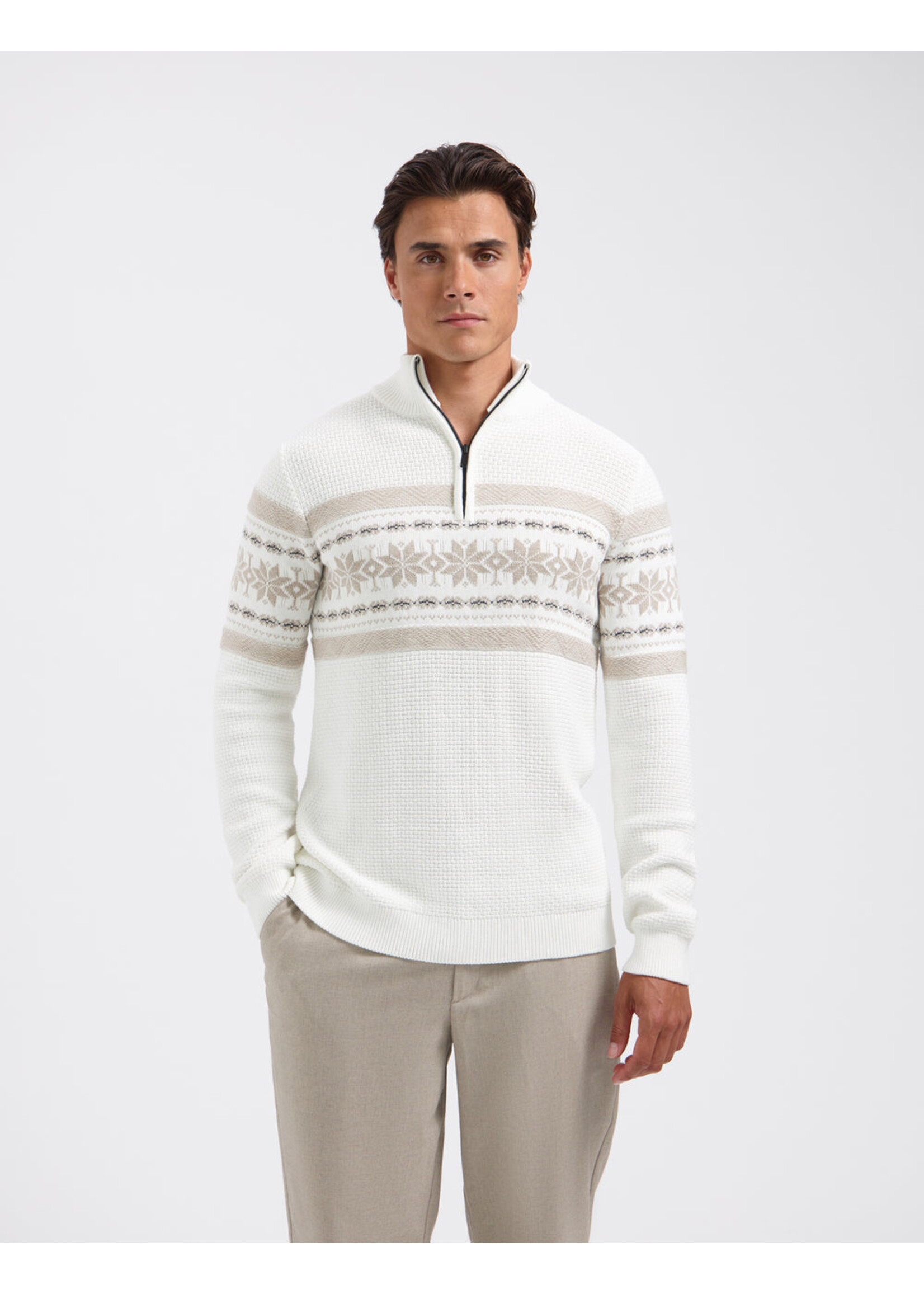 SAINT STEVE  SAINT STEVE Knitted trui White Sand