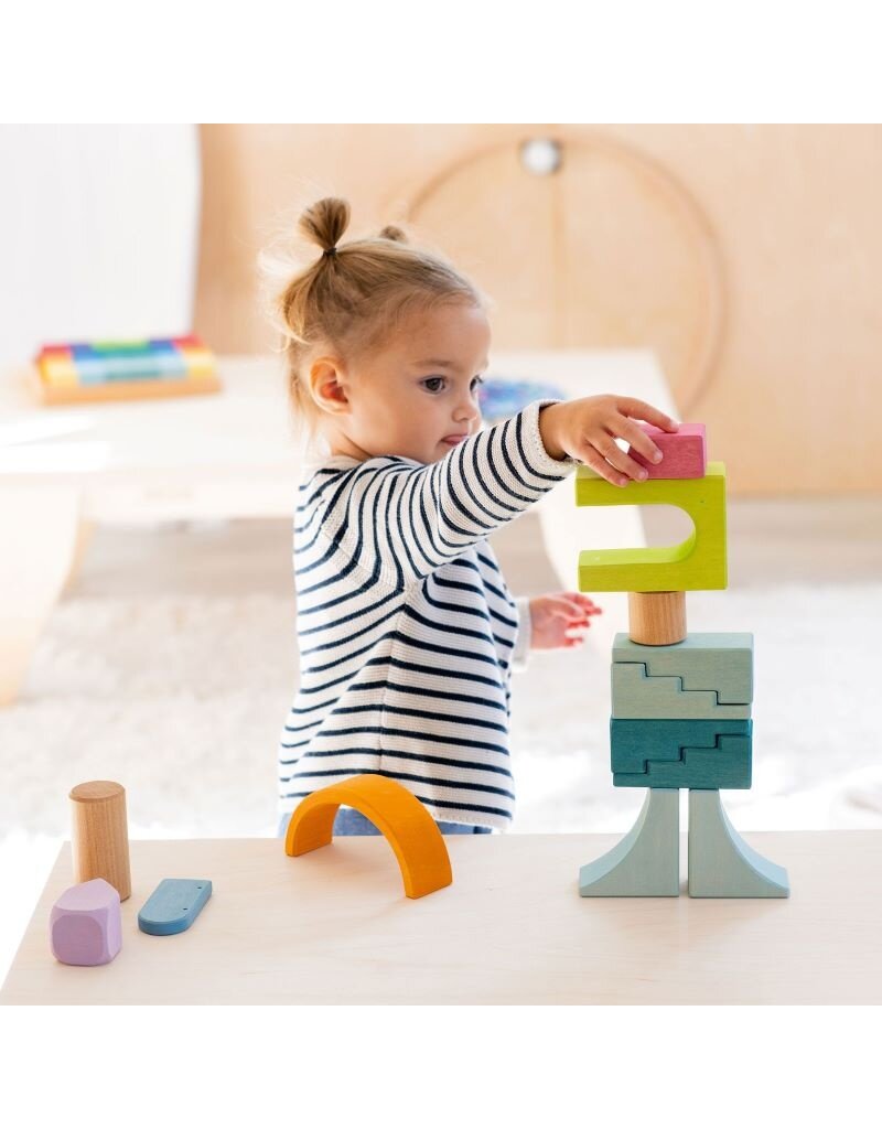 Grimm's Grimm's - Building world Cloud Play