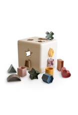 Mushie Mushie - Shape sorting box