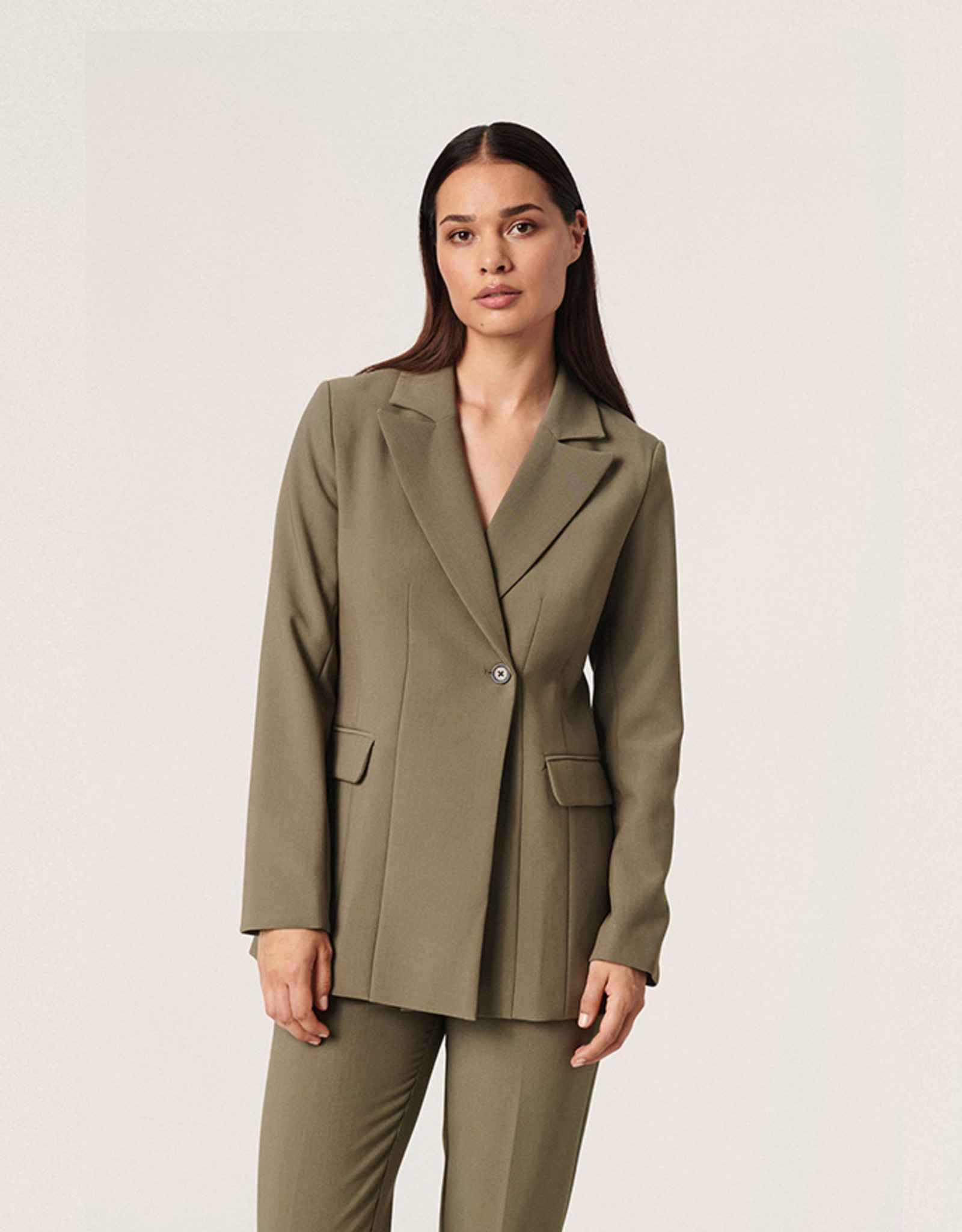 Soaked SOAKED IN LUXURY CORINNE BLAZER - TEA LEAF