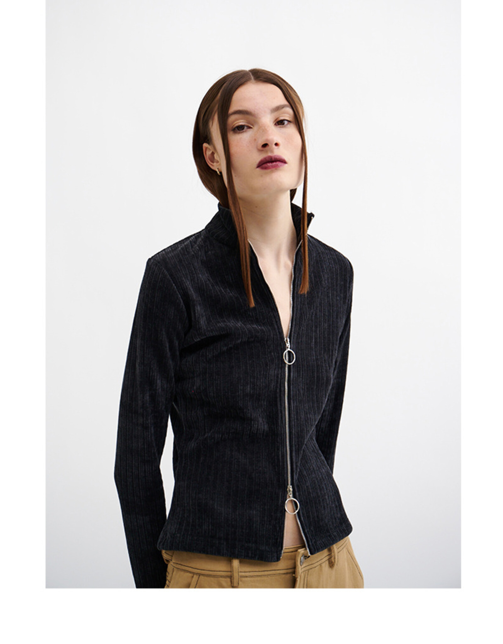 Résumé RÉSUMÉ VERONICA CARDIGAN - BLACK