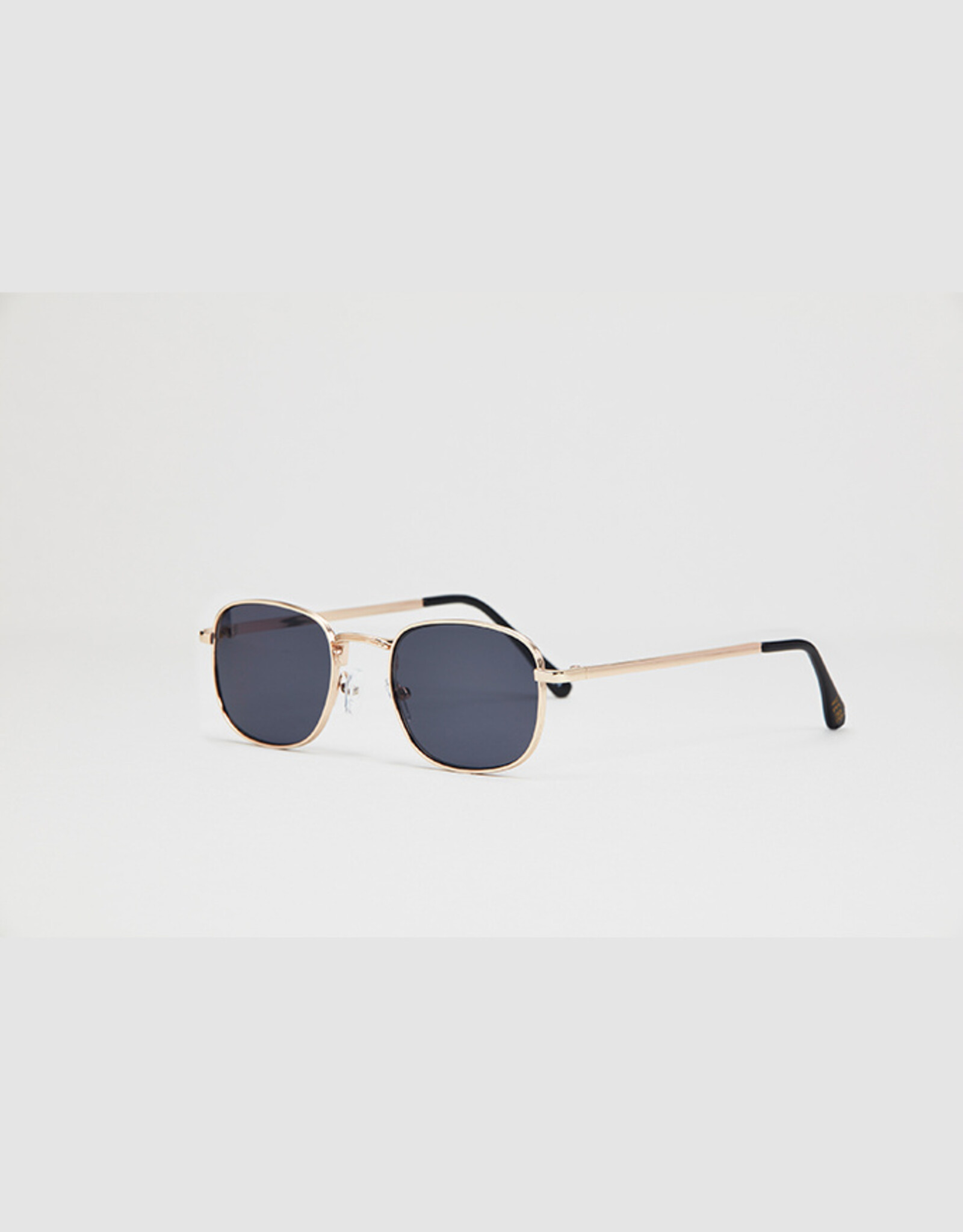 VERË VERË  SUNGLASSES 6205