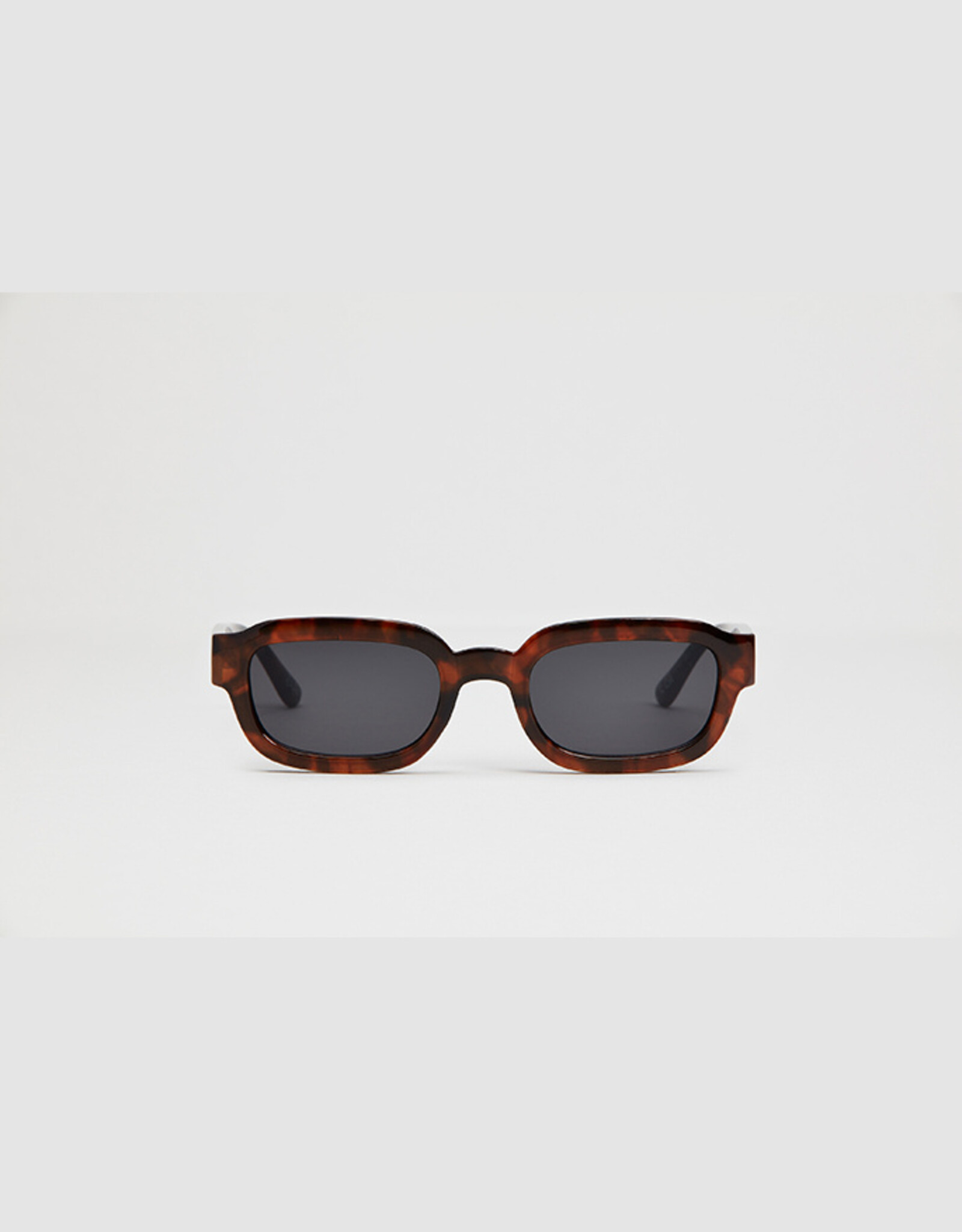 ver VERË SUNGLASSES 6852