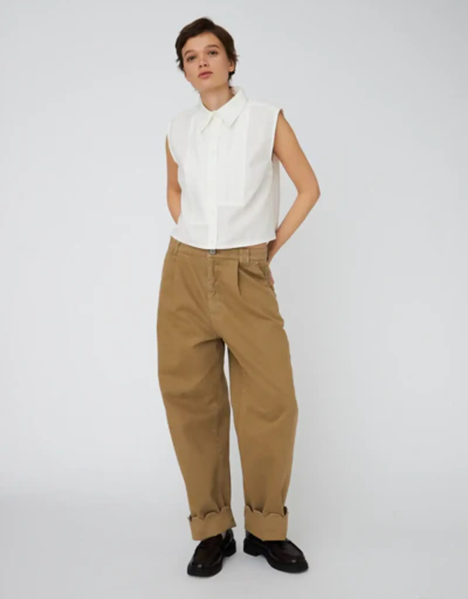 STELLA NOVA SCALLOP EDGE TROUSERS - DARK SAND