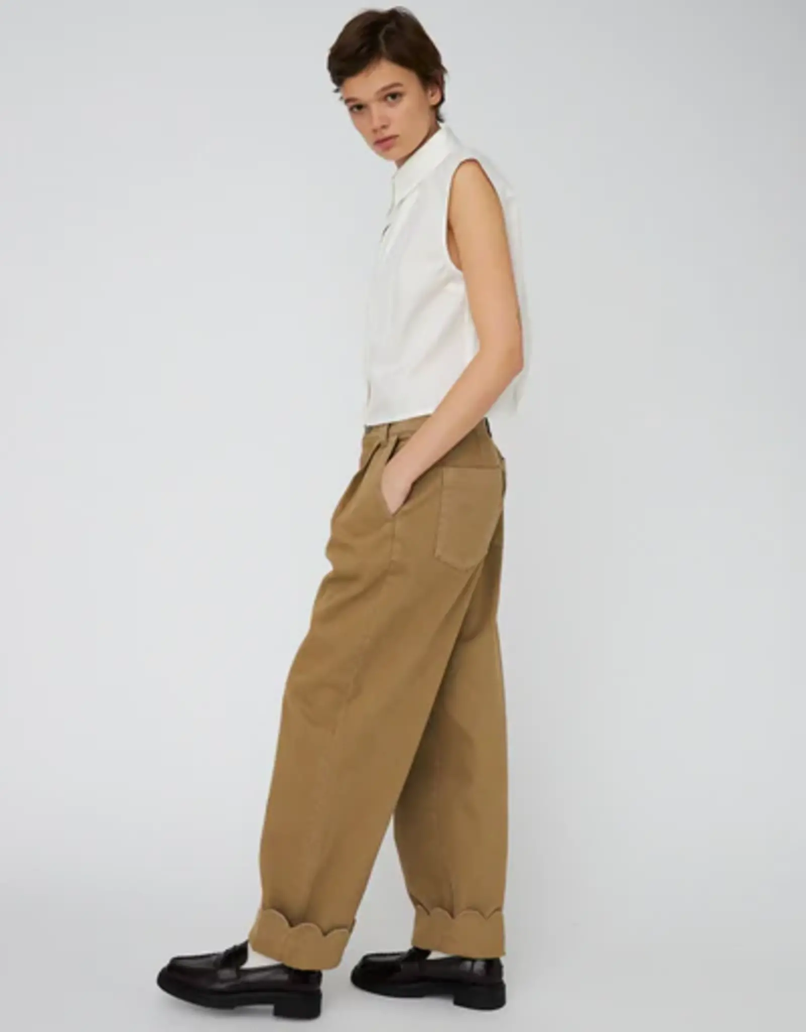 STELLA NOVA SCALLOP EDGE TROUSERS - DARK SAND