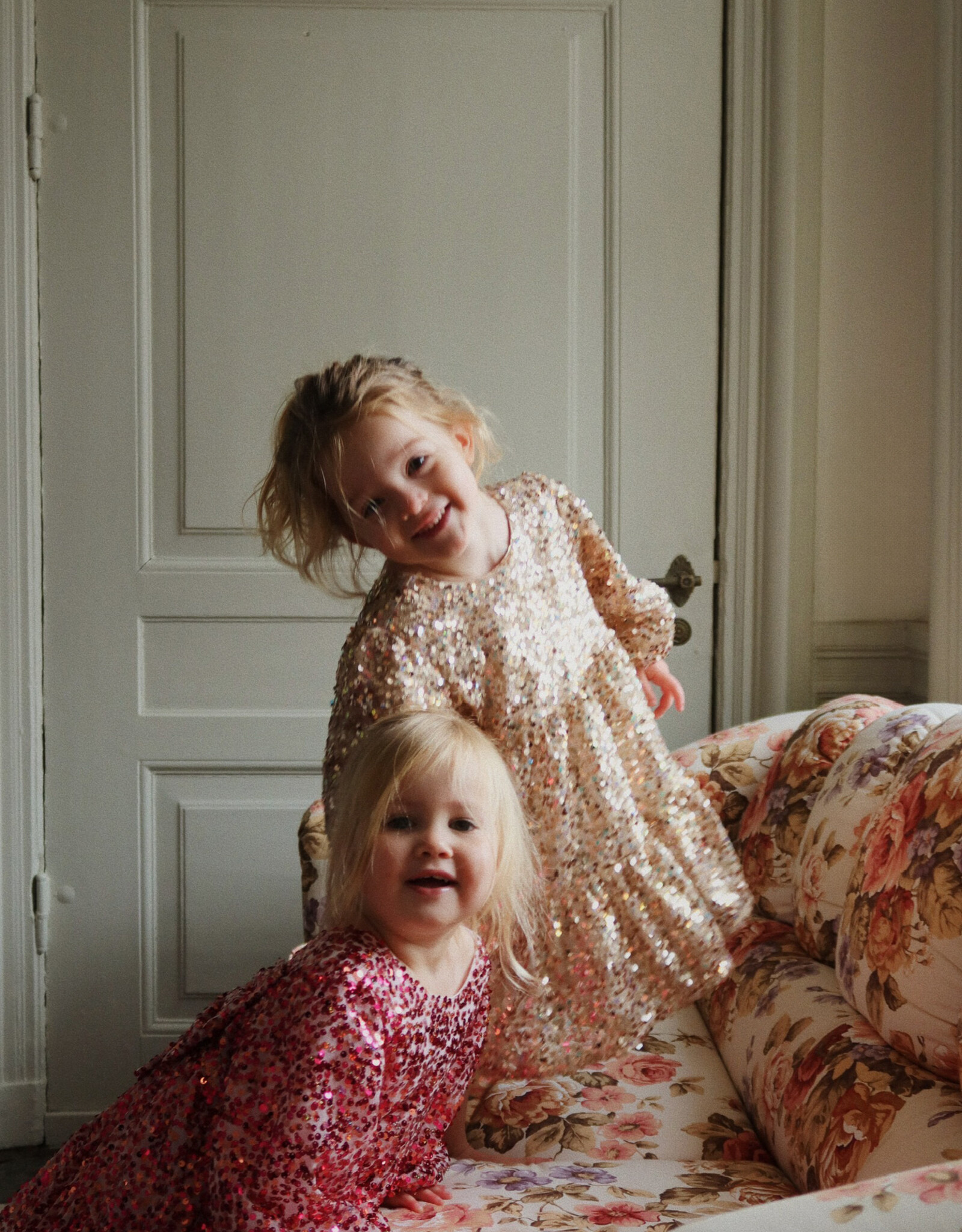 Konges Sløjd KONGES SLØJD LILA SEQUINS NOW DRESS - GOLD GLITTER