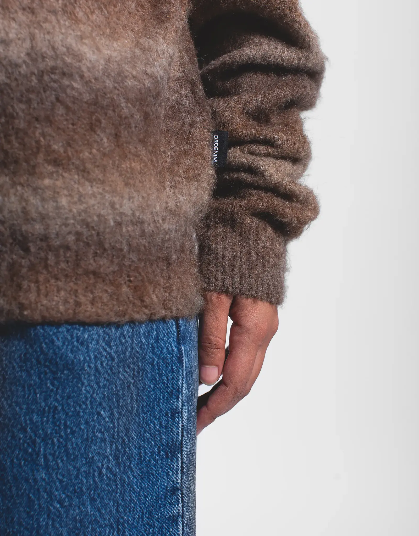 DR DENIM QUILLION SWEATER - FADE BROWN