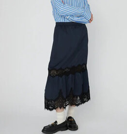 STELLA NOVA DELICATE LACE MIDI SKIRT - ULTRA NAVY