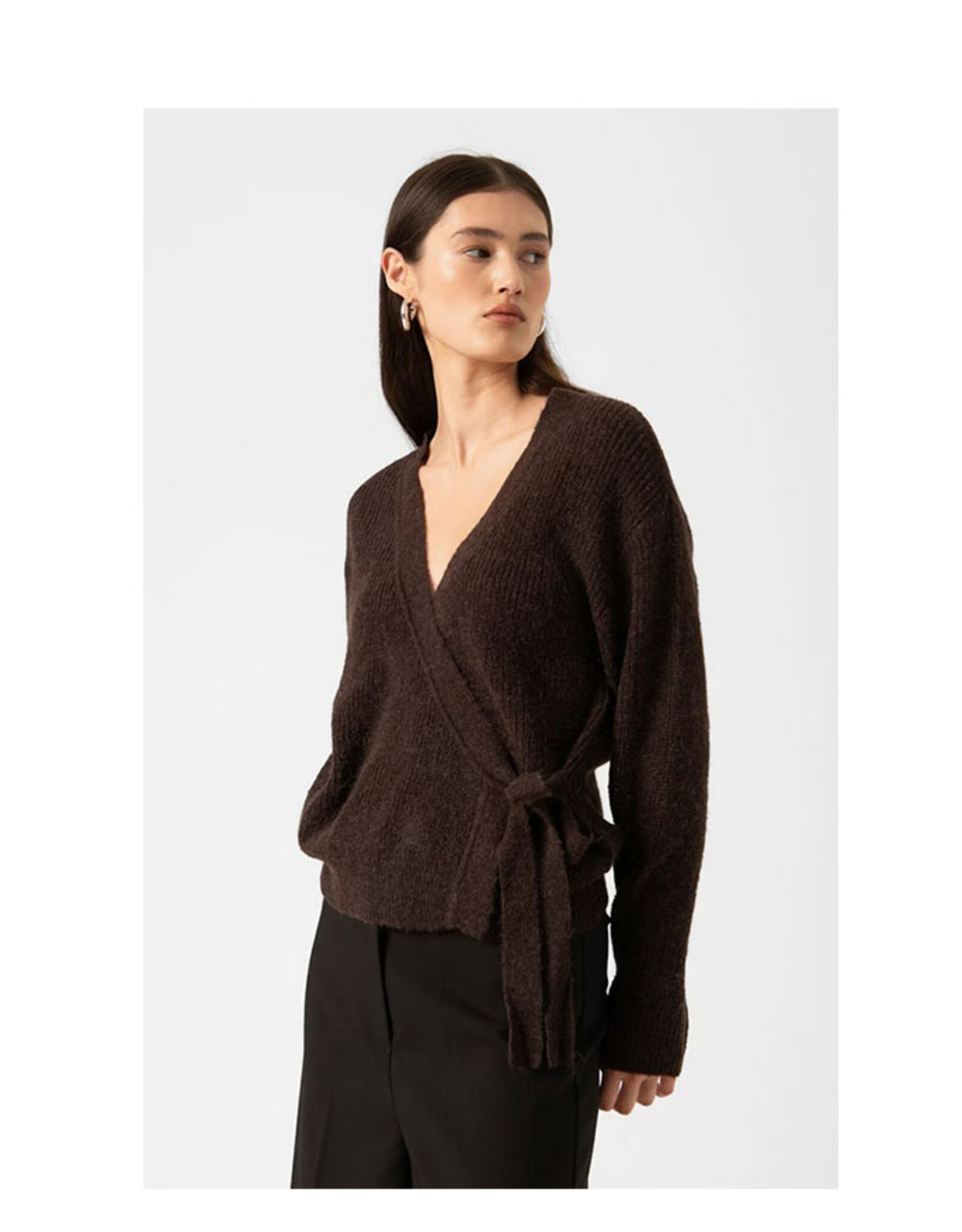 Soaked SOAKED IN LUXURY TUESDAY WRAP CARDIGAN - CHOCOLATE