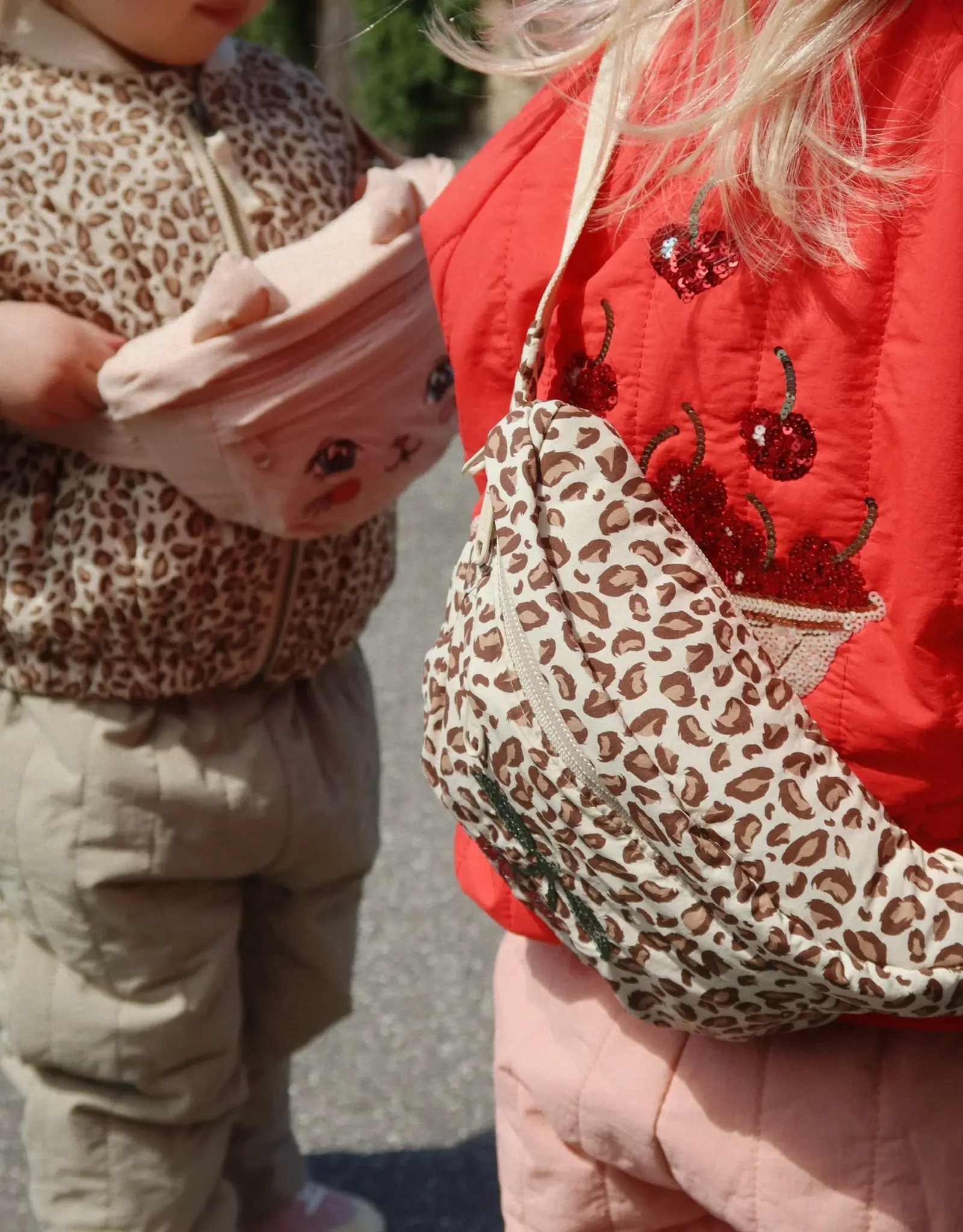 Konges Sløjd KONGES SLØJD SEQUIN BOMBER JACKET - FIERY RED