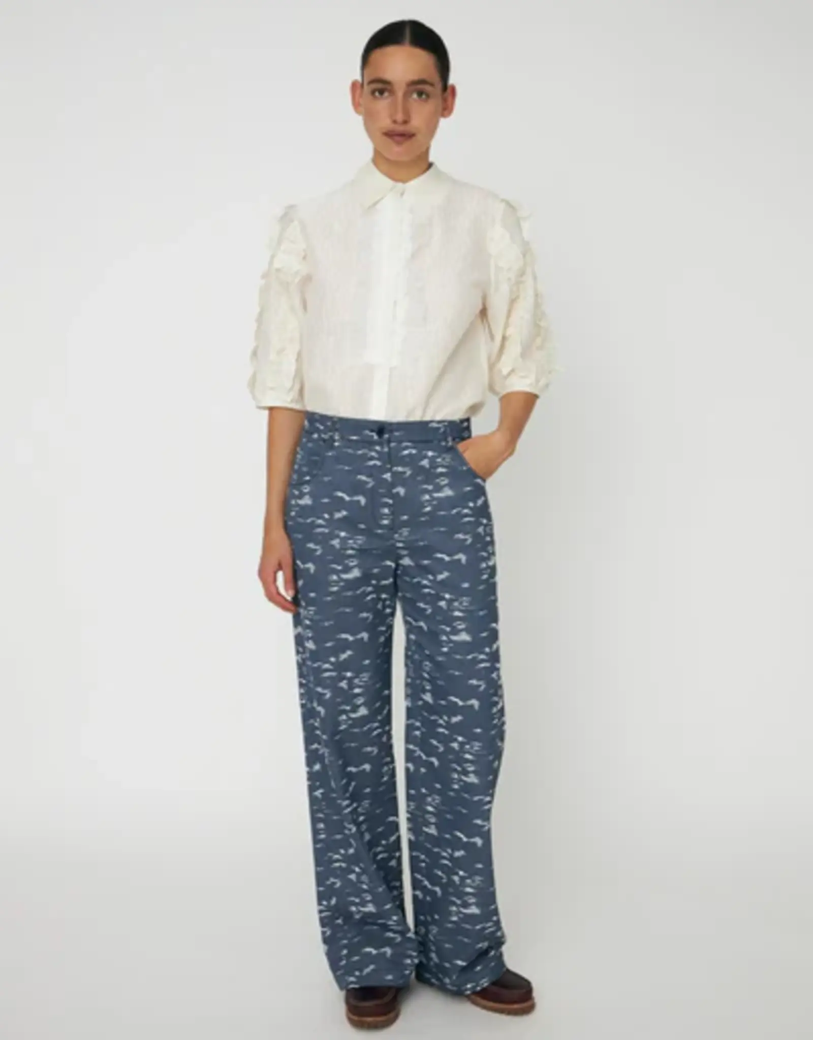 STELLA NOVA DELICATE FRILL SHIRT - IVORY