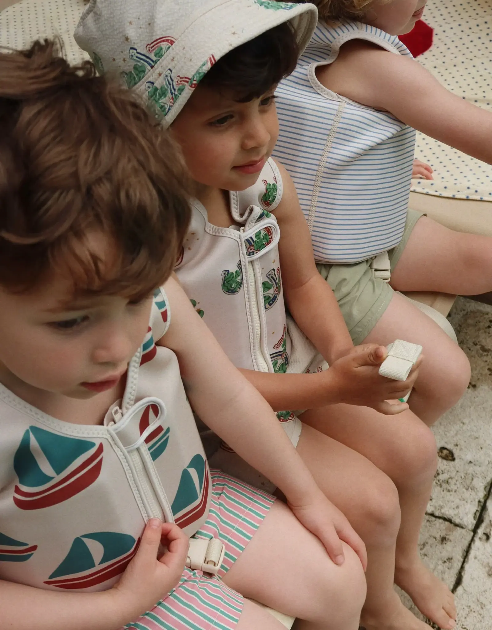 Konges Sløjd KONGES SLØJD ELLIS SWIM VEST - AHOY