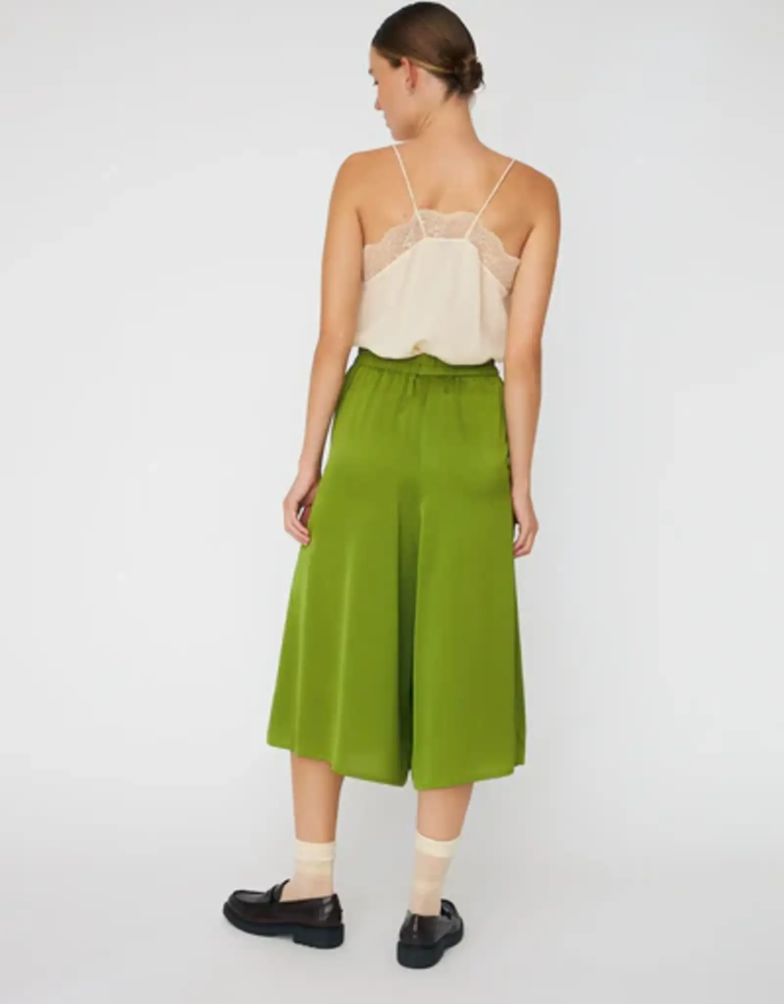 STELLA NOVA DELICATE SHORTS - GREEN FLASH