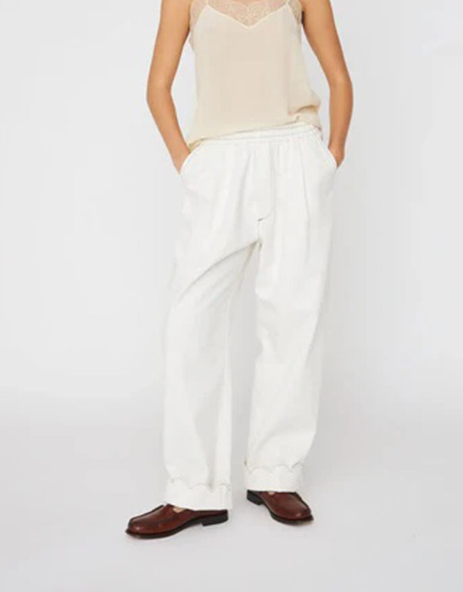 STELLA NOVA CARROT SHAPE PANTS - WHITE