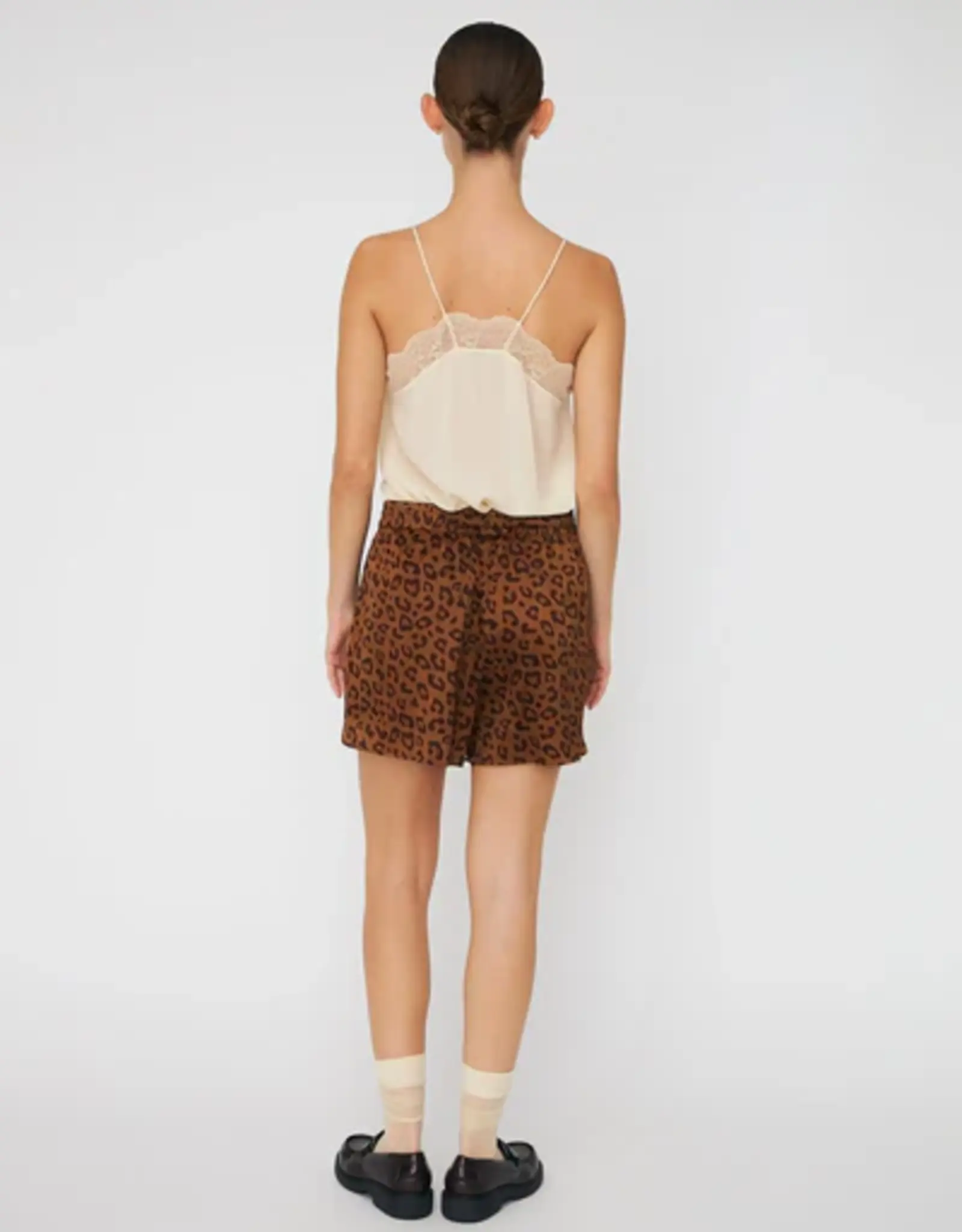 STELLA NOVA ANIMAL PRINTED SILKY SHORTS - LEOPARD