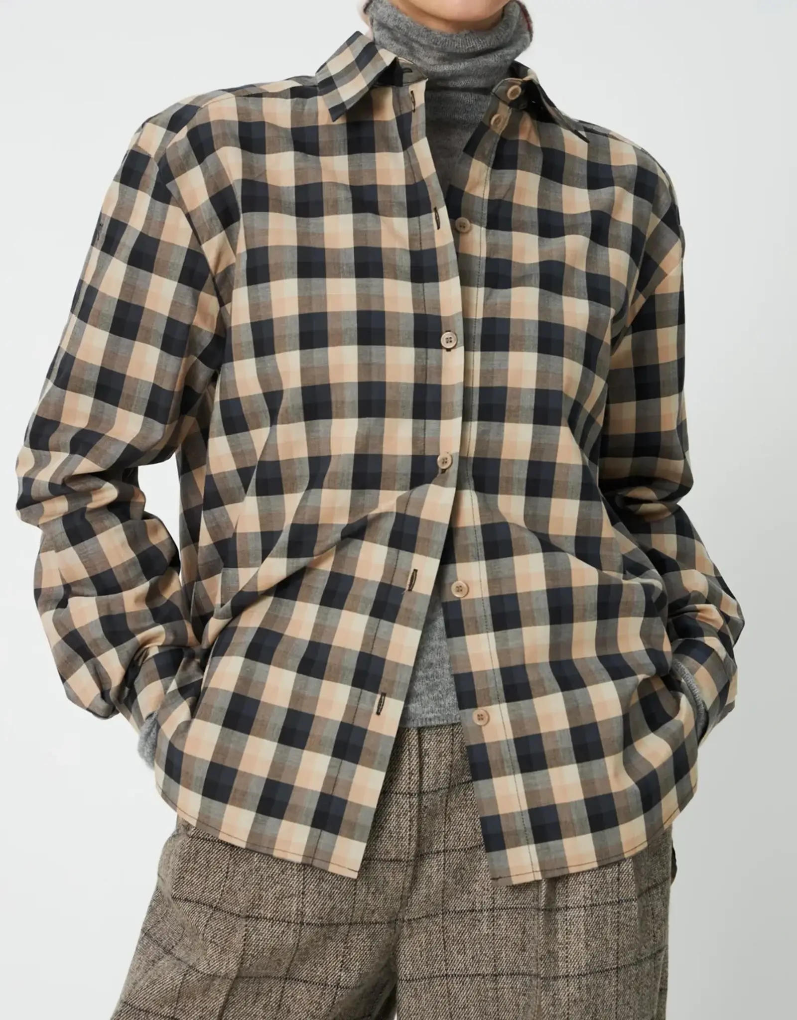 STELLA NOVA OVERSIZED CHECKED SHIRT - BEIGE/BLACK
