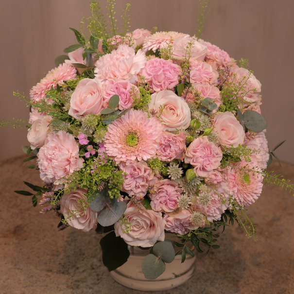 Daniel Ost Bouquet rose 125 EUR