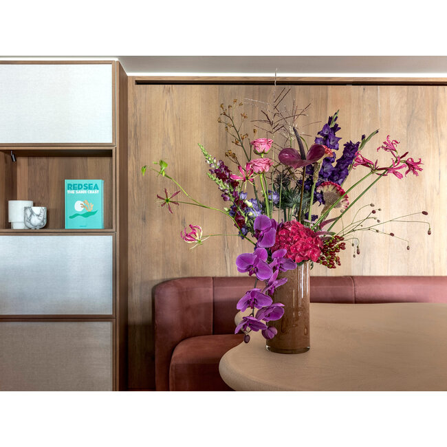 Daniel Ost Flowers Contemporary Collection - Bold Shades - Refined