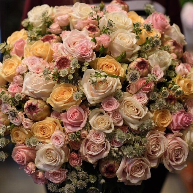 Daniel Ost Flowers Signature Collection - Flower Power - Opulent