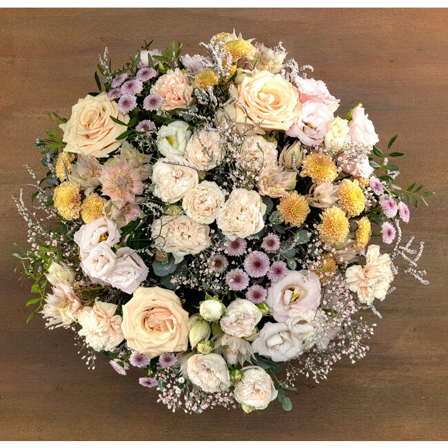 Daniel Ost Flowers Signature Collection - Gentle Pastels - Elegant
