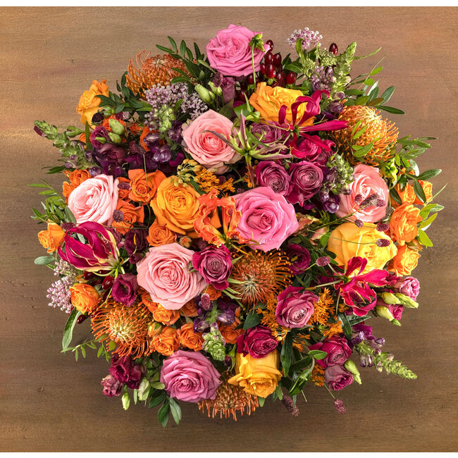 Daniel Ost Flowers Signature Collection - Seasonal Palette - Exquisite