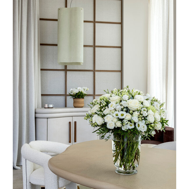 Daniel Ost Flowers Signature Collection - Serene Neutrals - Exquisite