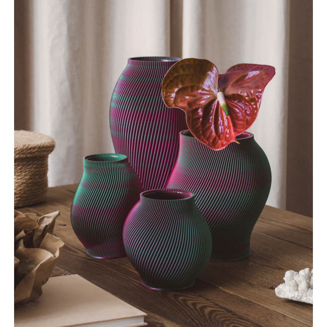 Sheyn Boyk—30 Blend Vase - Dragon Fruit