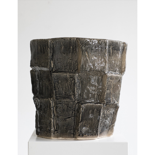 Serax FLOWER POT XL DARK GREY LOOK AT ME