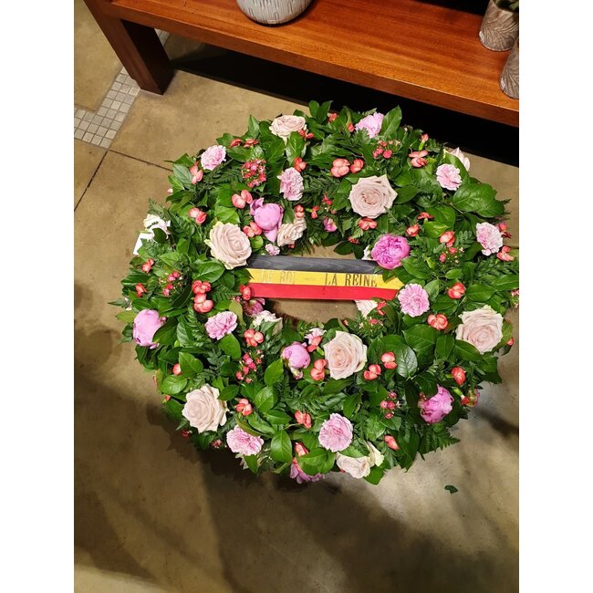 Daniel Ost Flowers Sympathy Collection – Refined Floral Wreath (90 cm)