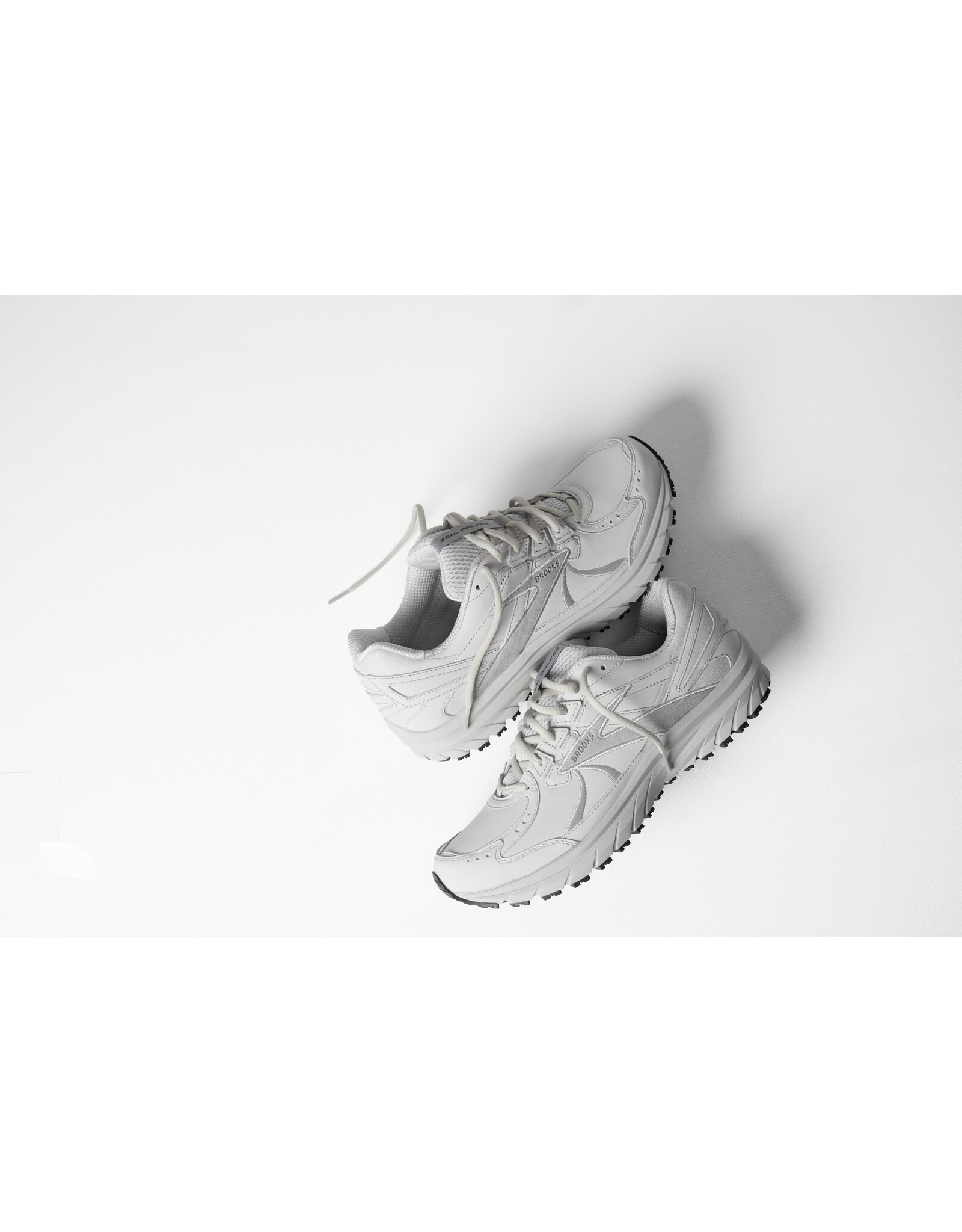 Brooks Zeal Walker-Heren-Oyster/Alloy/Ebony