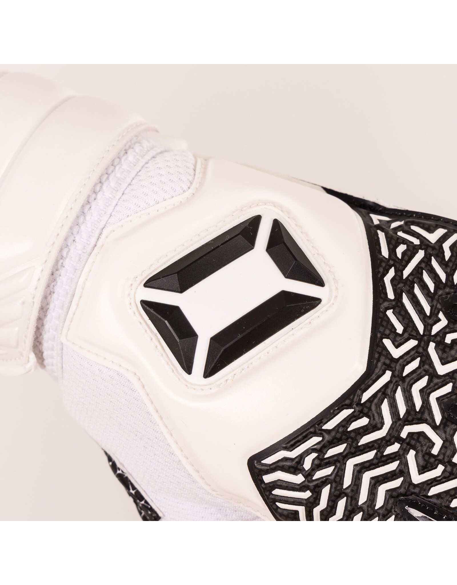 Stanno Volare Match JR III Goalkeeper Gloves-Black-White