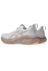 Asics NOVABLAST 5-Dames-WHITE/FAWN