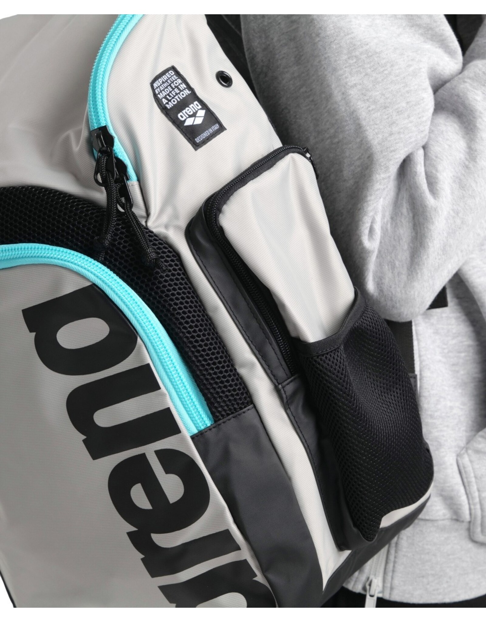 Arena Spiky III Backpack 35-ice-sky