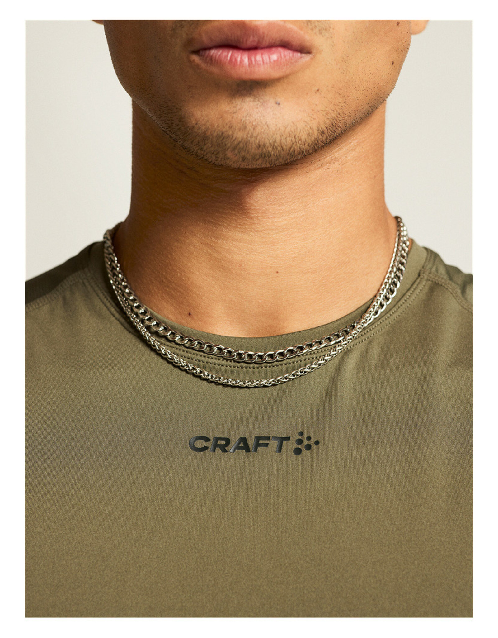 Craft ADV ESSENCE SL TEE 2 M-Heren-RIFT