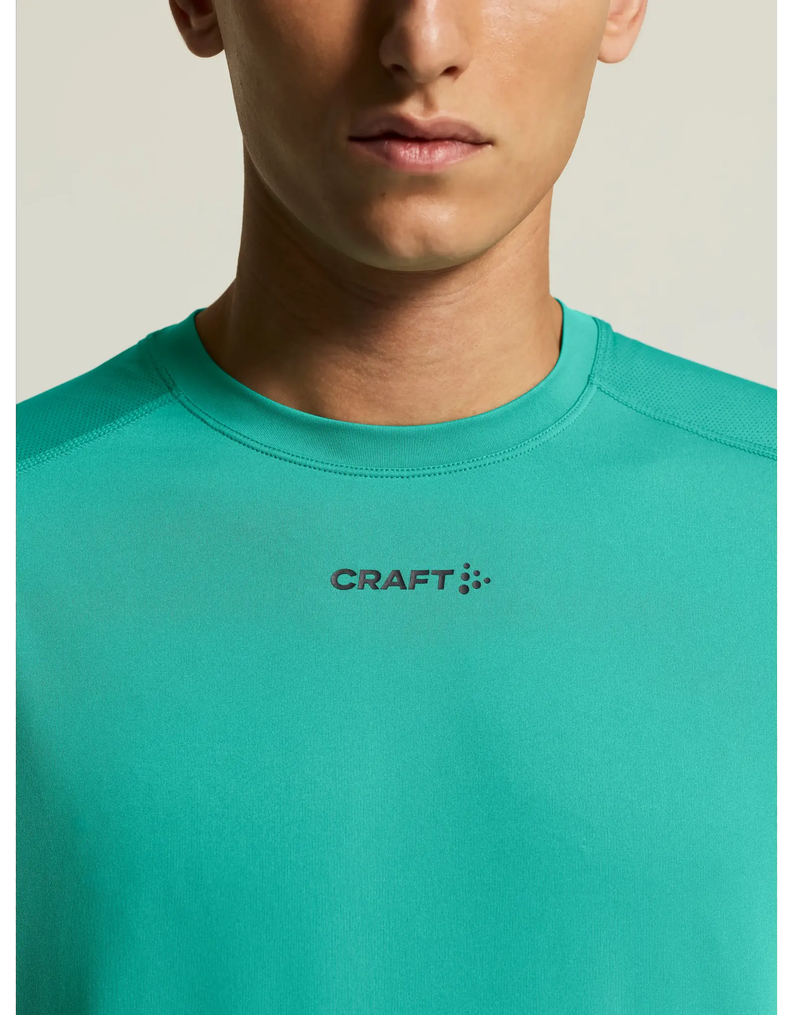 Craft ADV ESSENCE SS TEE 2 M-BALTIC