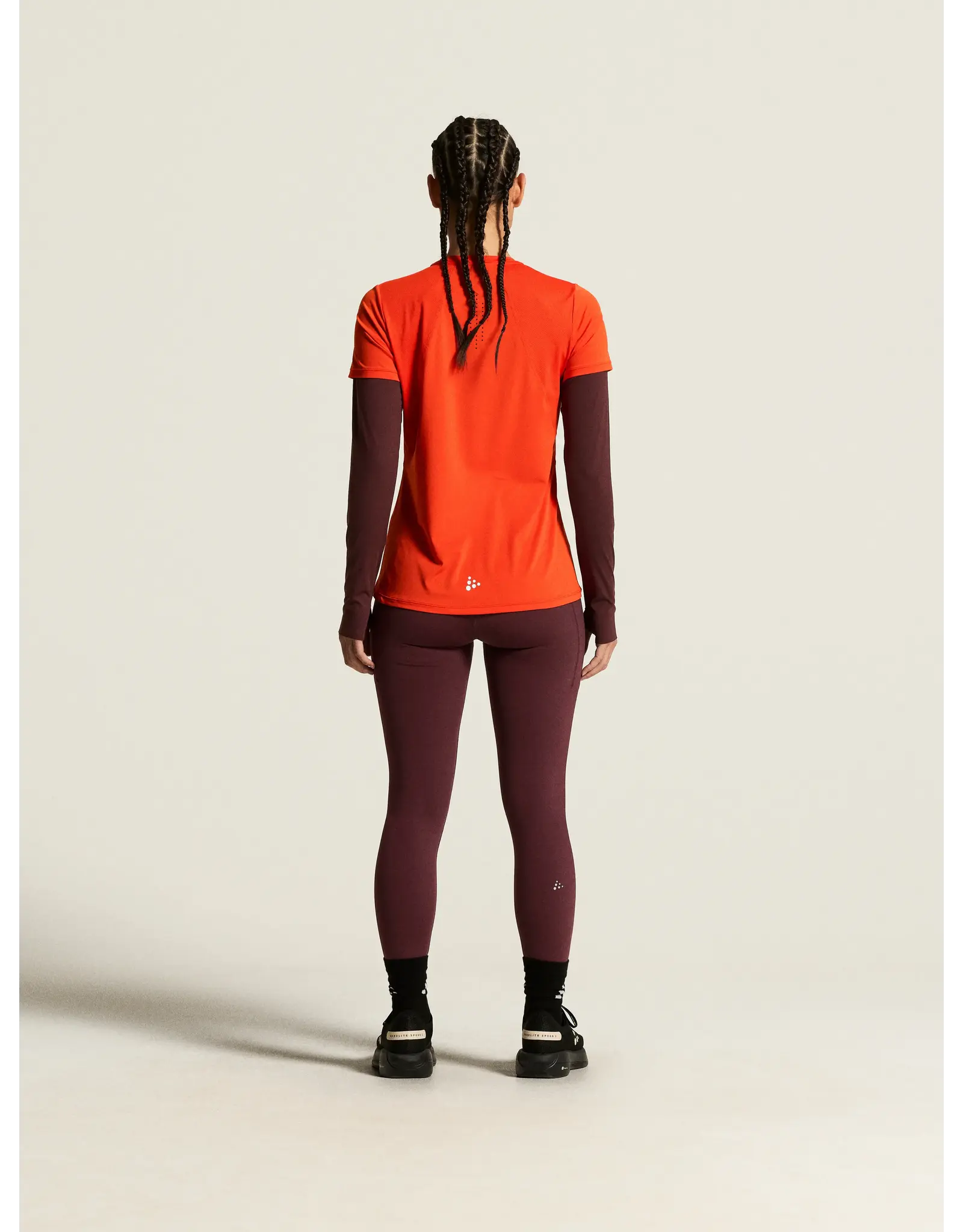 Craft ADV ESSENCE SS TEE 2 W-PACE