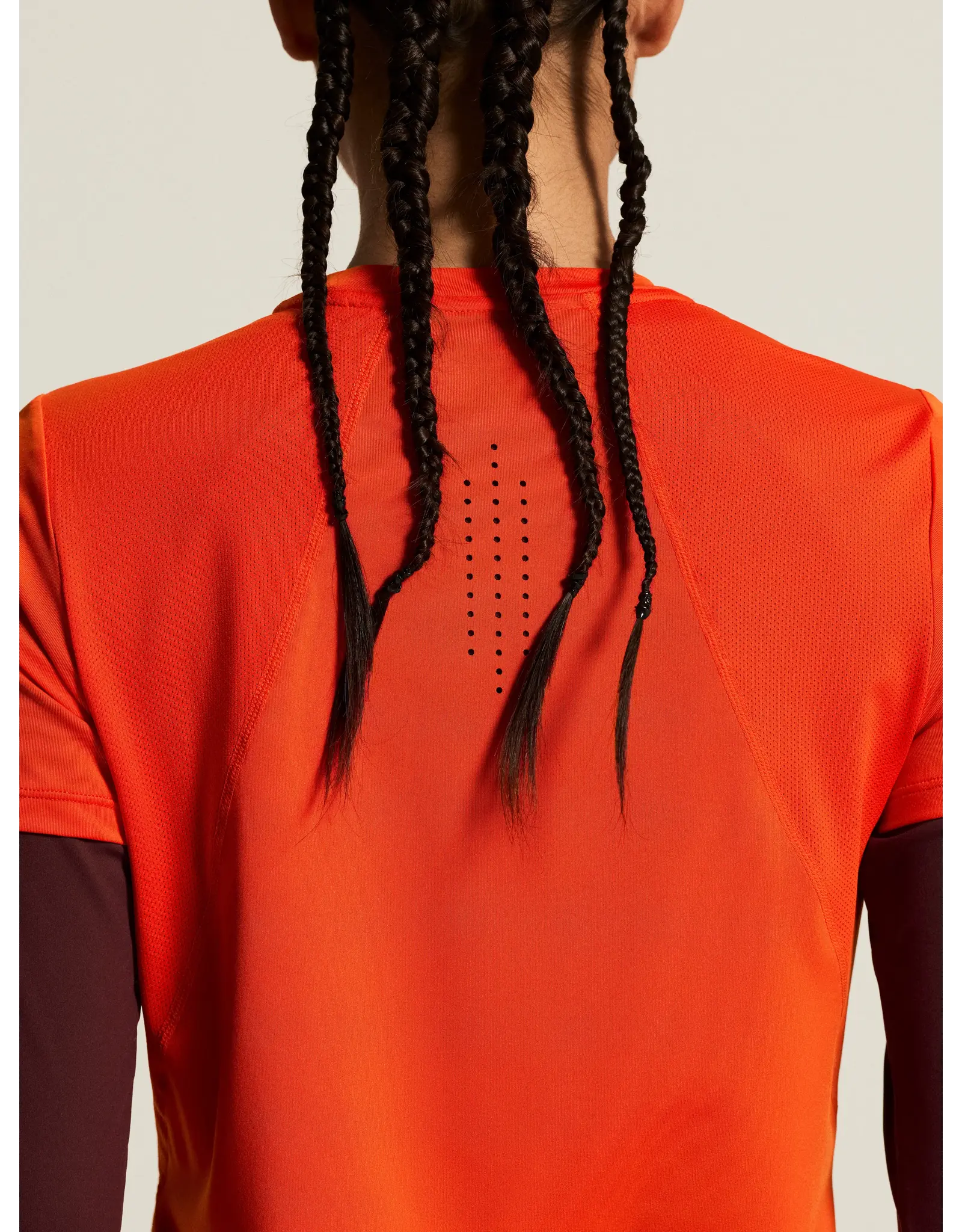 Craft ADV ESSENCE SS TEE 2 W-PACE