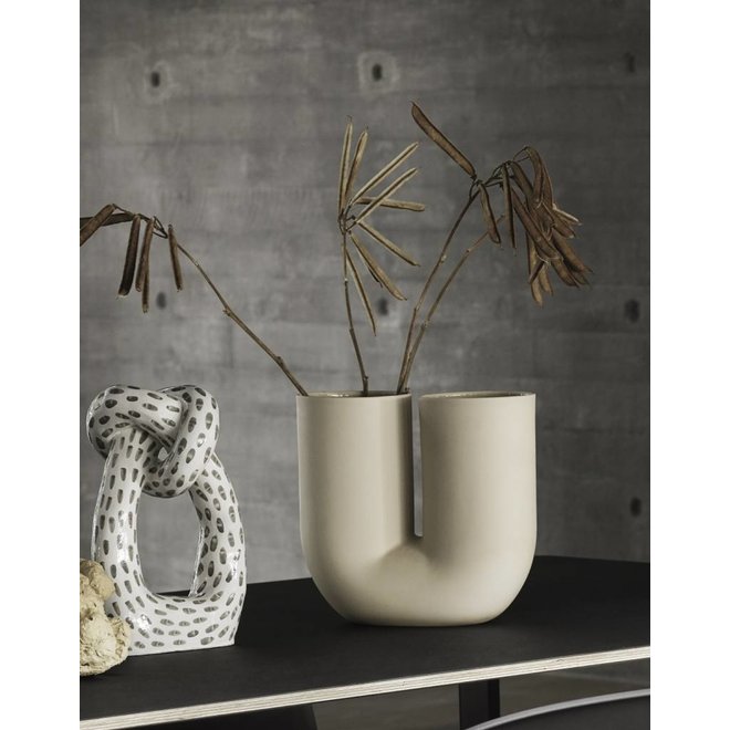 Muuto Kink Vase Sand