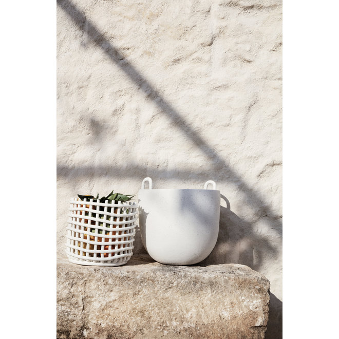 ferm LIVING Ceramic Basket Large Off-White