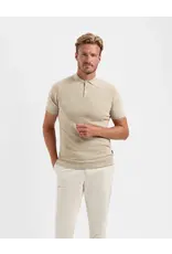 Saint Steve - Vince Polo, Sand
