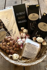 Cadeaupakket in mand - Goud Waard